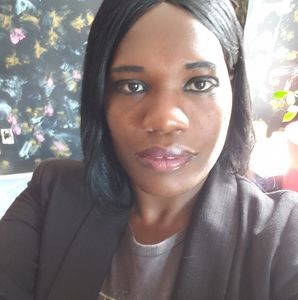 Meet your Posher, Hazel